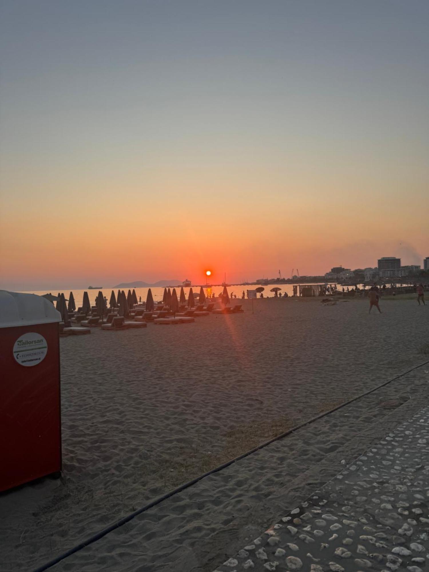 Bestview Lungomare Vlorë Buitenkant foto